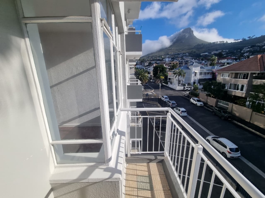 To Let 2 Bedroom Property for Rent in Tamboerskloof Western Cape